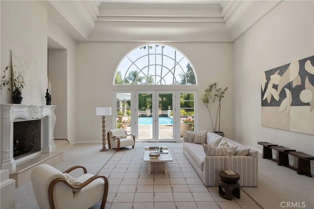 Photo of 16727 Camino Sierra del Sur Drive, Rancho Santa Fe, CA 92625 (MLS # OC25180795)