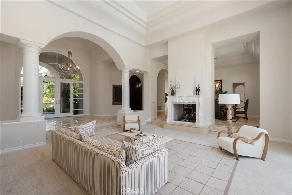 16727 Camino Sierra del Sur Drive