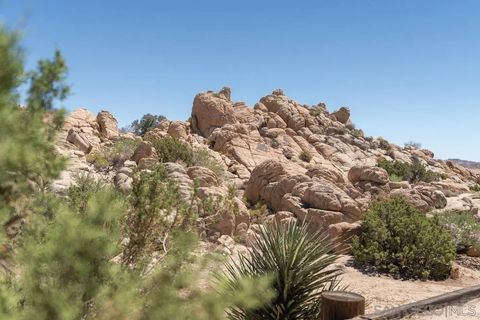 Tiny photo for 57388 Manzaniata Drive, Yucca Valley, CA 92284 (MLS # 250040901)