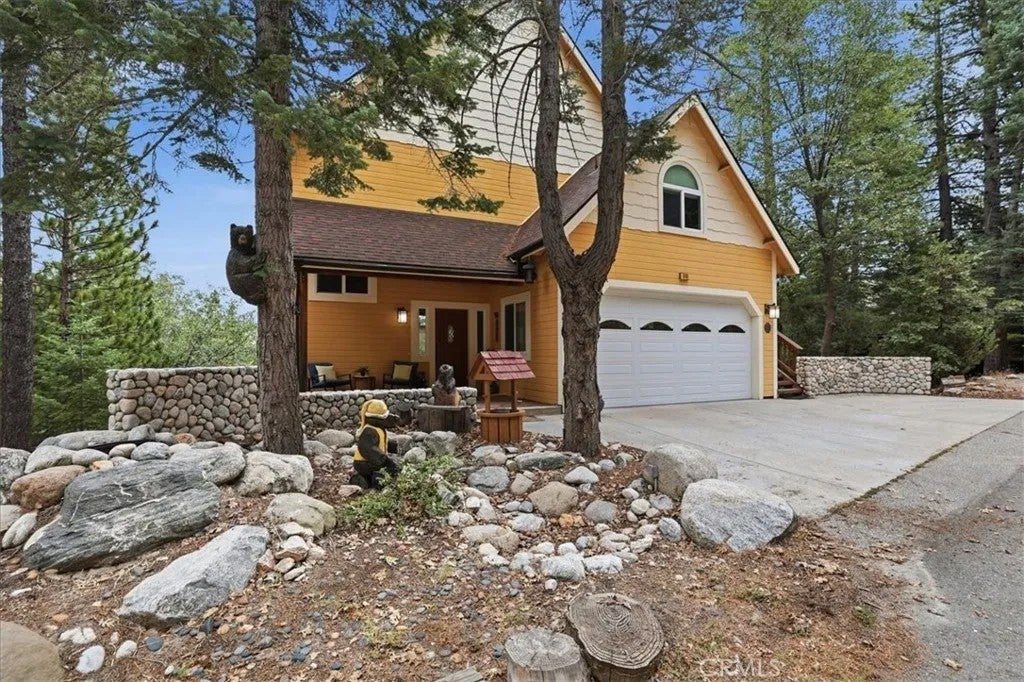 649 Sutter