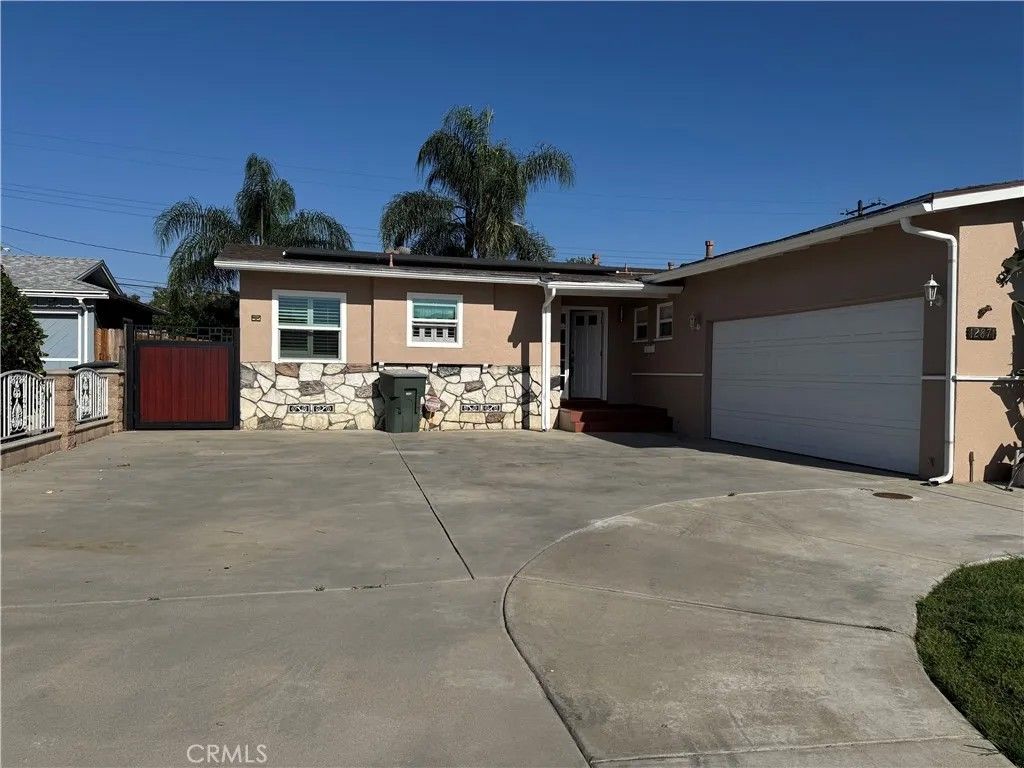 Photo of 12871 Russell Ave, Chino, CA 91710 (MLS # CV26076126)