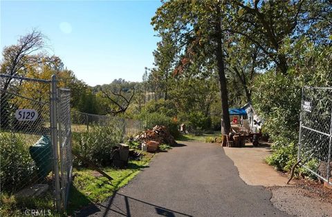 Photo of 5129 Toyon Ln, Paradise, CA 95969 (MLS # PA26055957)