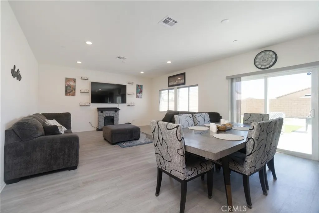11347 Quail Hollow Street