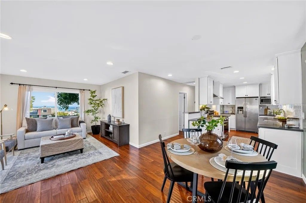 Photo of 765 W 30th Street, San Pedro, CA 90731 (MLS # SB26089397)