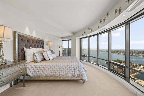 Tiny photo for 200 Harbor Drive #3702, San Diego, CA 92101 (MLS # 260019375)