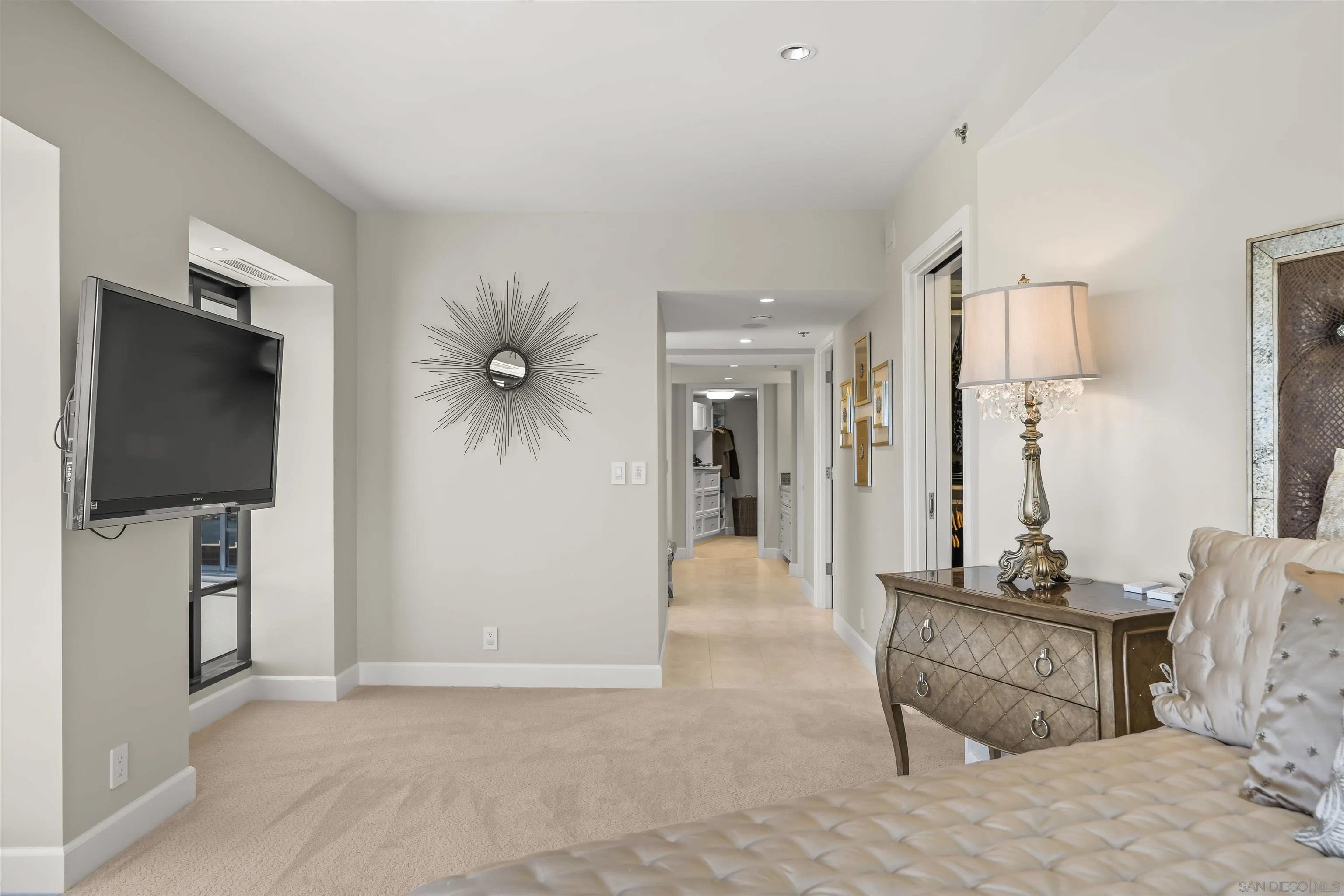 200 Harbor Drive 3702