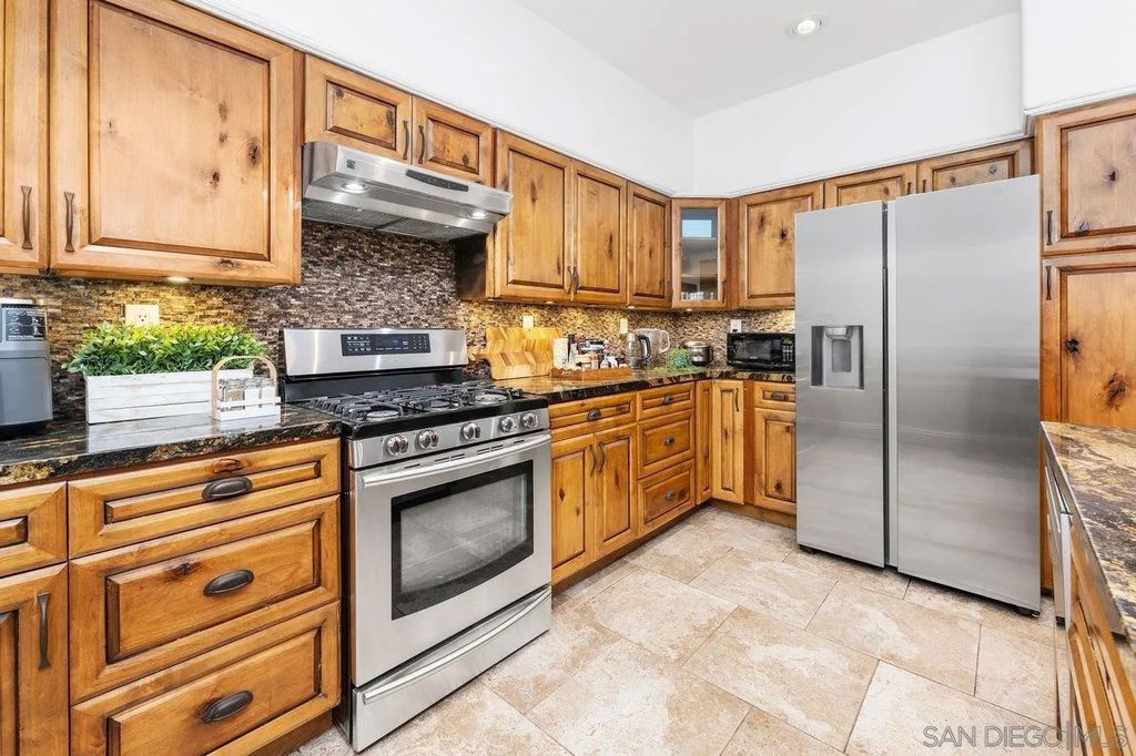 Photo of 12366 Carmel Country Rd #207, San Diego, CA 92130 (MLS # 260003670)