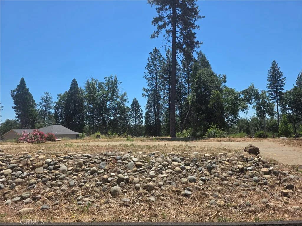 Photo of 6208 Salk CT, Magalia, CA 95954 (MLS # SN26134096)
