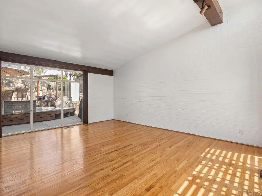 3030 Crane Street