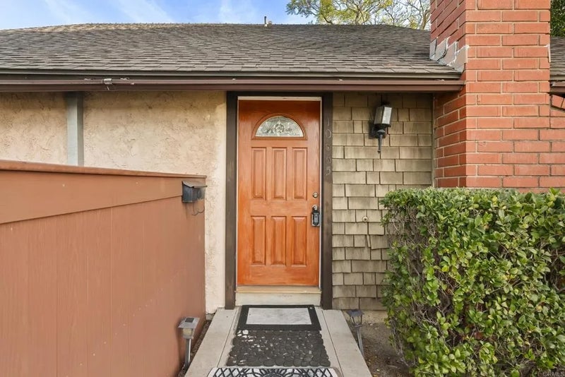 10665 Escobar Drive