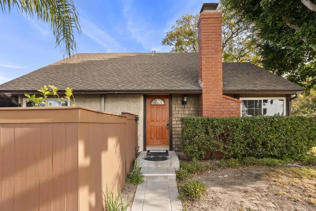 10665 Escobar Drive