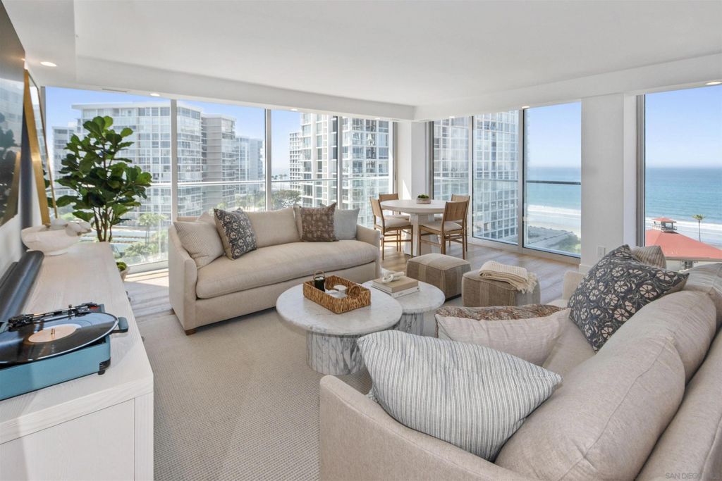 Photo of 1710 Avenida Del Mundo #803, Coronado, CA 92118 (MLS # 250031707)