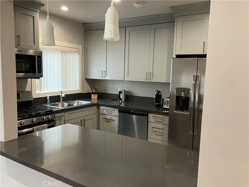 Photo of 2059 N Vermont Ave, Los Angeles, CA 90027 (MLS # SR26071813)