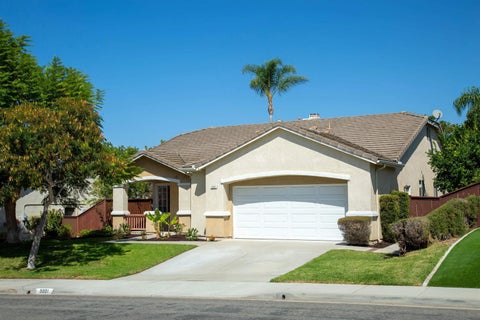 Photo of 5001 Calle Arquero, Oceanside, CA 92057 (MLS # 260023392)