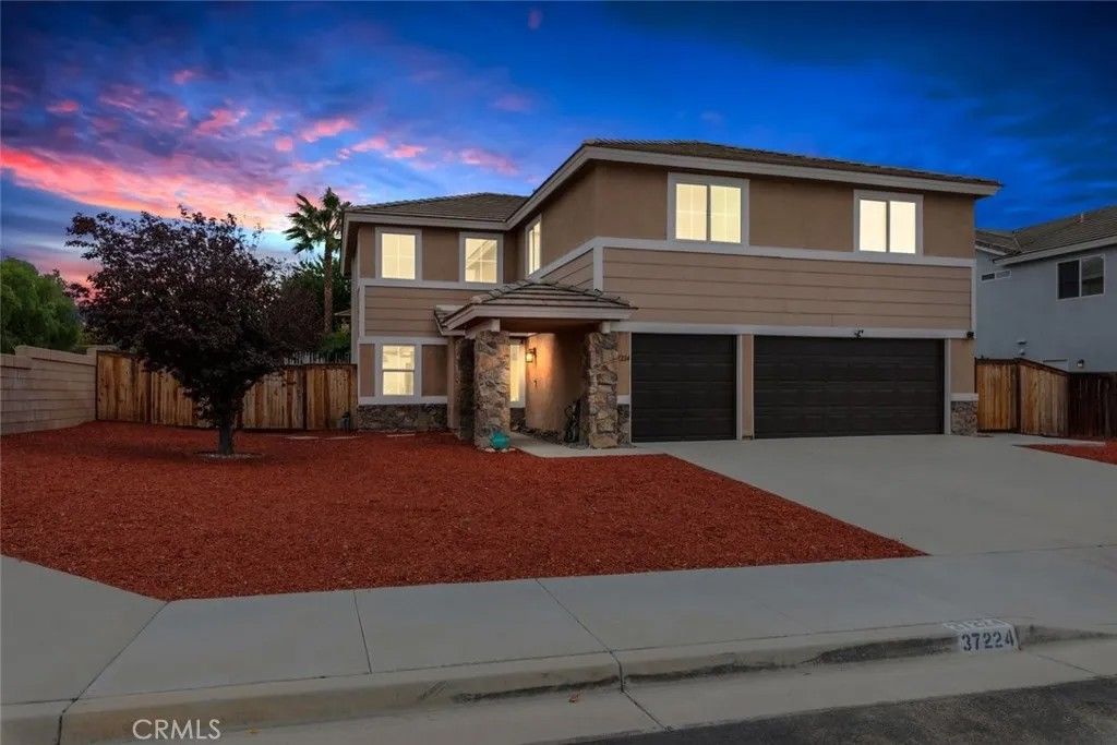Photo of 37224 Summerglen Avenue, Murrieta, CA 92563 (MLS # SW25237295)