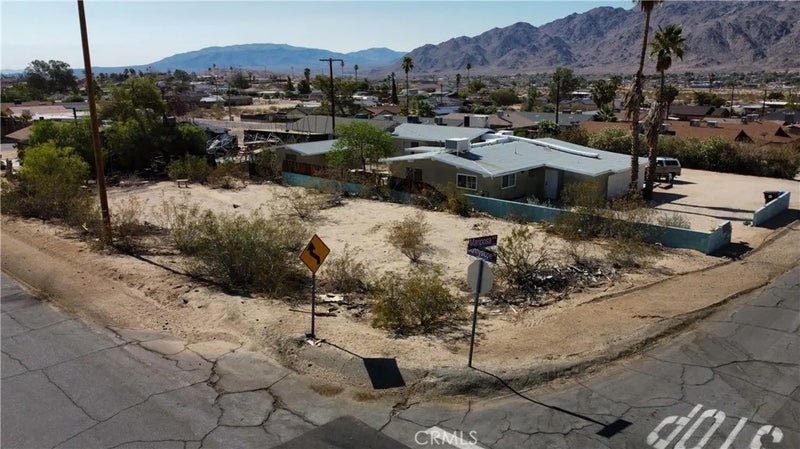 703 Sunnyslope