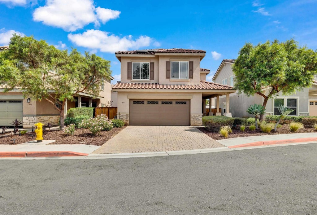 Photo of 748 Lincoln Pl, El Cajon, CA 92020 (MLS # 260014358)