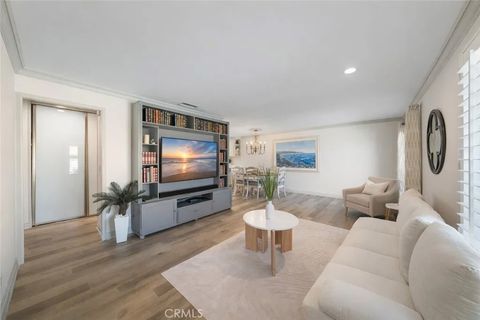 Photo of 3084 Via Serena #C, Laguna Woods, CA 92637 (MLS # OC26054571)