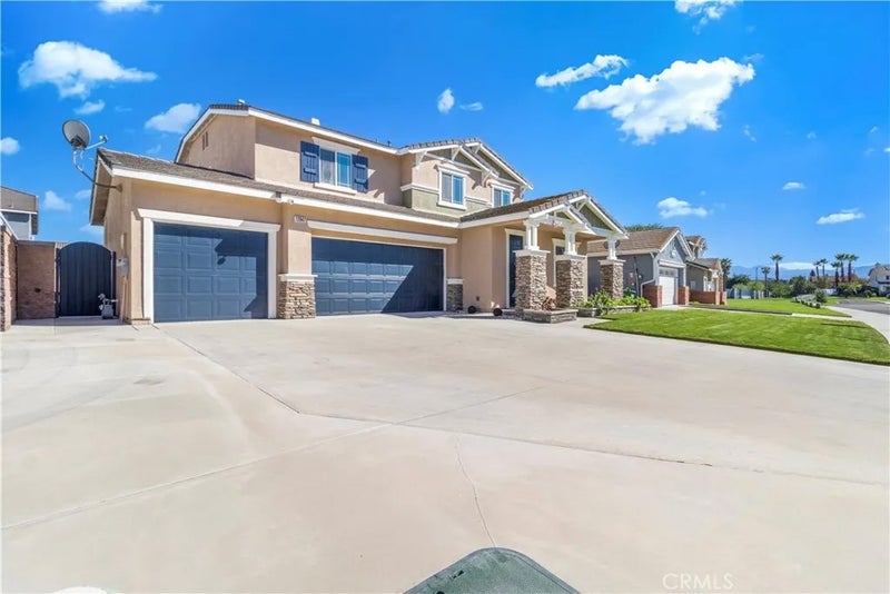 12947 Oakdale