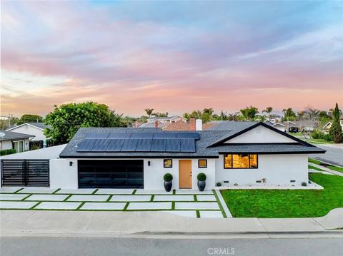 Photo of 913 Junipero Dr, Costa Mesa, CA 92626 (MLS # OC26021340)