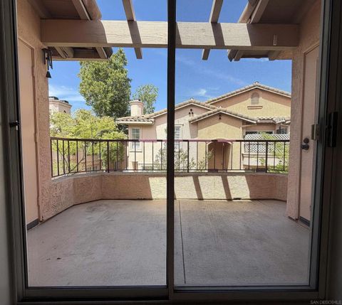 Tiny photo for 18680 Caminito Cantilena #236, San Diego, CA 92128 (MLS # 260007900)