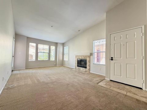 Tiny photo for 18680 Caminito Cantilena #236, San Diego, CA 92128 (MLS # 260007900)