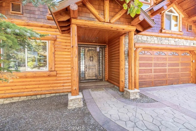 42489 Bear Loop