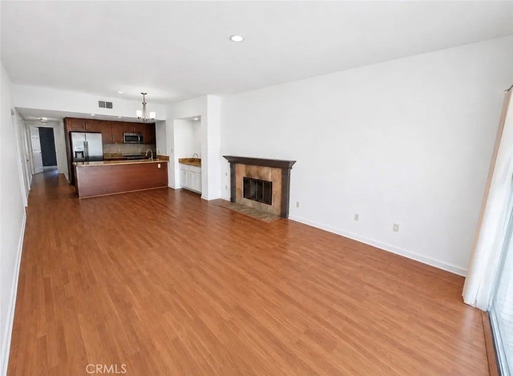 11630 Warner 510