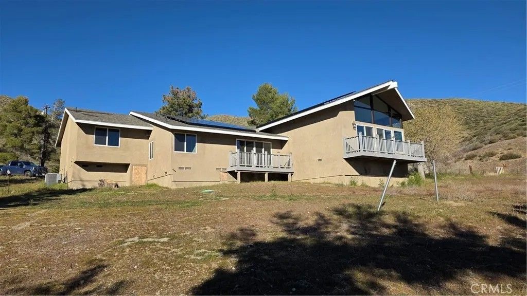 Photo of 8822 Babia St, Leona Valley, CA 93551 (MLS # SR26084286)