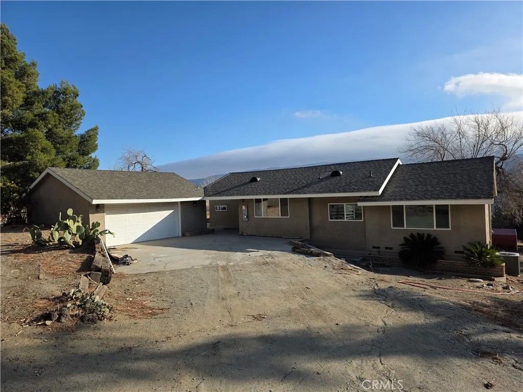 Photo of 8822 Babia St, Leona Valley, CA 93551 (MLS # SR26084286)