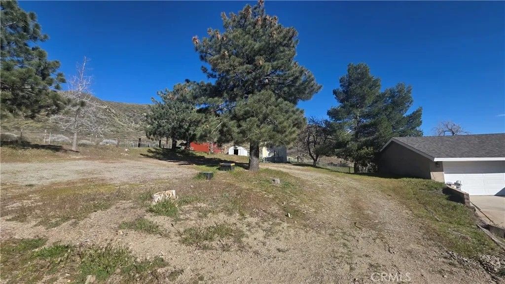 Photo of 8822 Babia St, Leona Valley, CA 93551 (MLS # SR26084286)