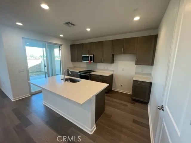 29205 Santa Fe Springs Court