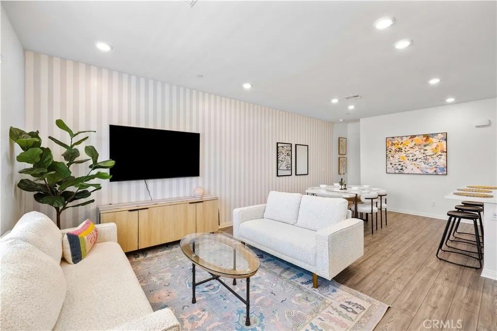 Photo of 3957 E Huntington St, Ontario, CA 91761 (MLS # AR25266580)