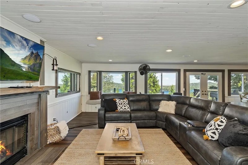 533 Sunderland Court
