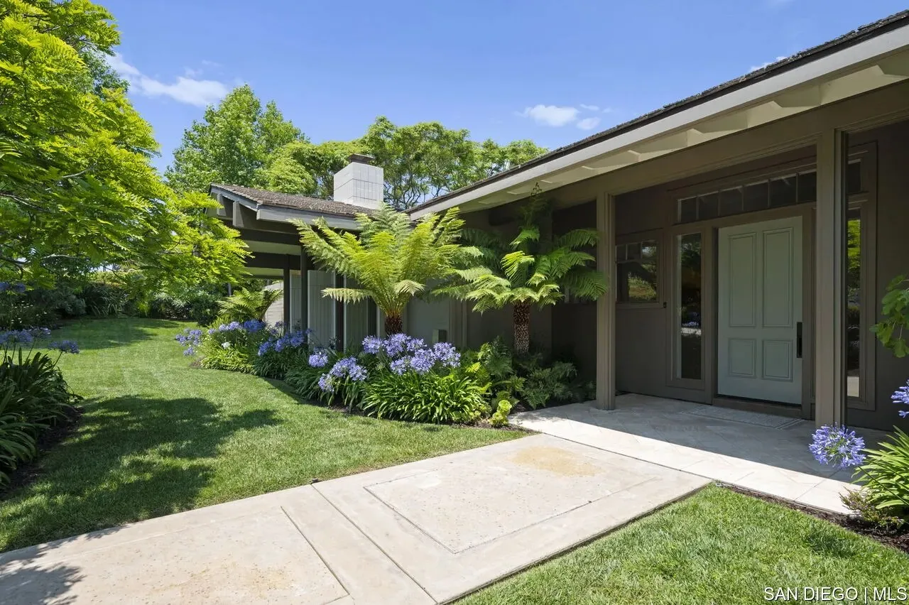 La Jolla, California 92037, United States, 5 Bedrooms Bedrooms, ,6 BathroomsBathrooms,Residential,Active,165179