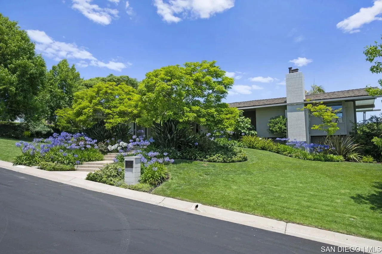 La Jolla, California 92037, United States, 5 Bedrooms Bedrooms, ,6 BathroomsBathrooms,Residential,Active,165179