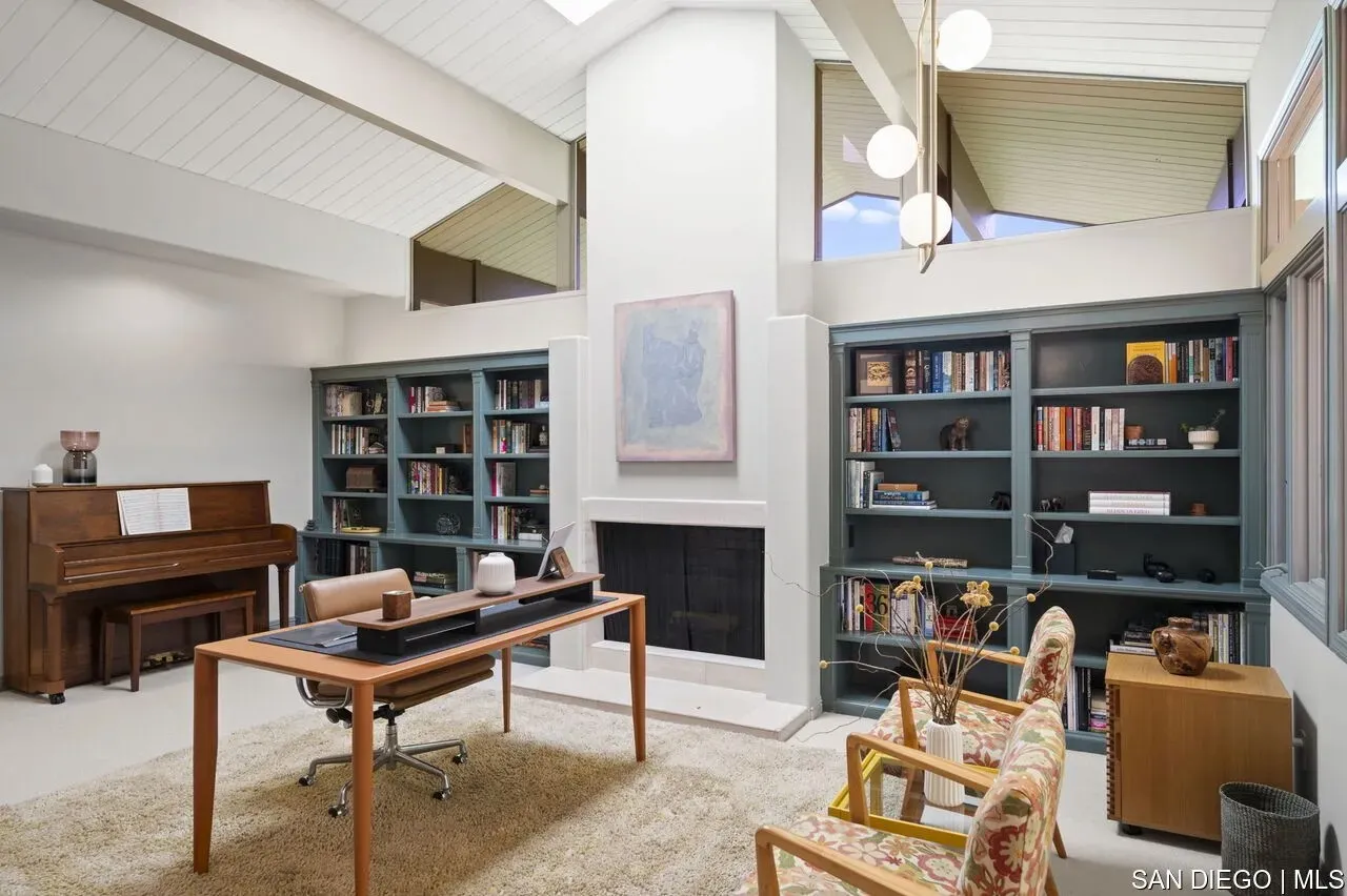 La Jolla, California 92037, United States, 5 Bedrooms Bedrooms, ,6 BathroomsBathrooms,Residential,Active,165179