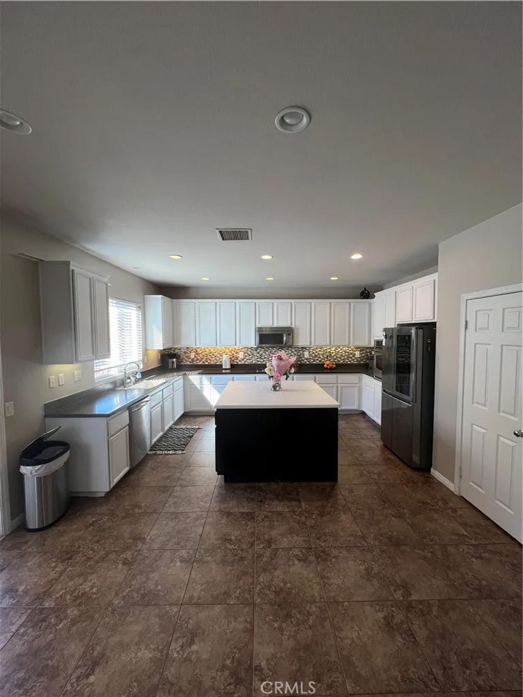 Photo of 12971 Fawnskin St, Hesperia, CA 92344 (MLS # PW26056437)