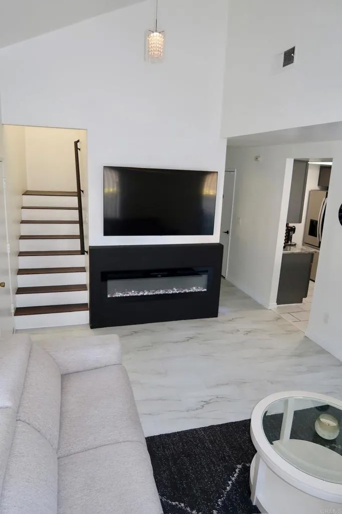 5430 Baltimore drive 70