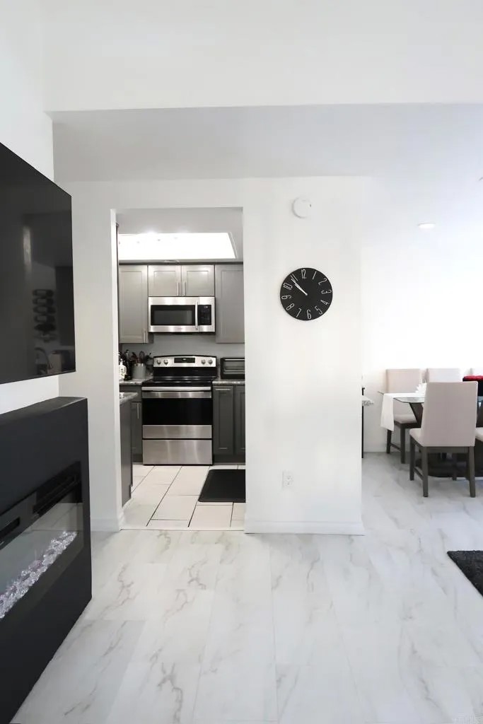 5430 Baltimore drive 70