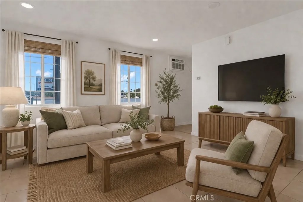 1301 E Pacific Coast