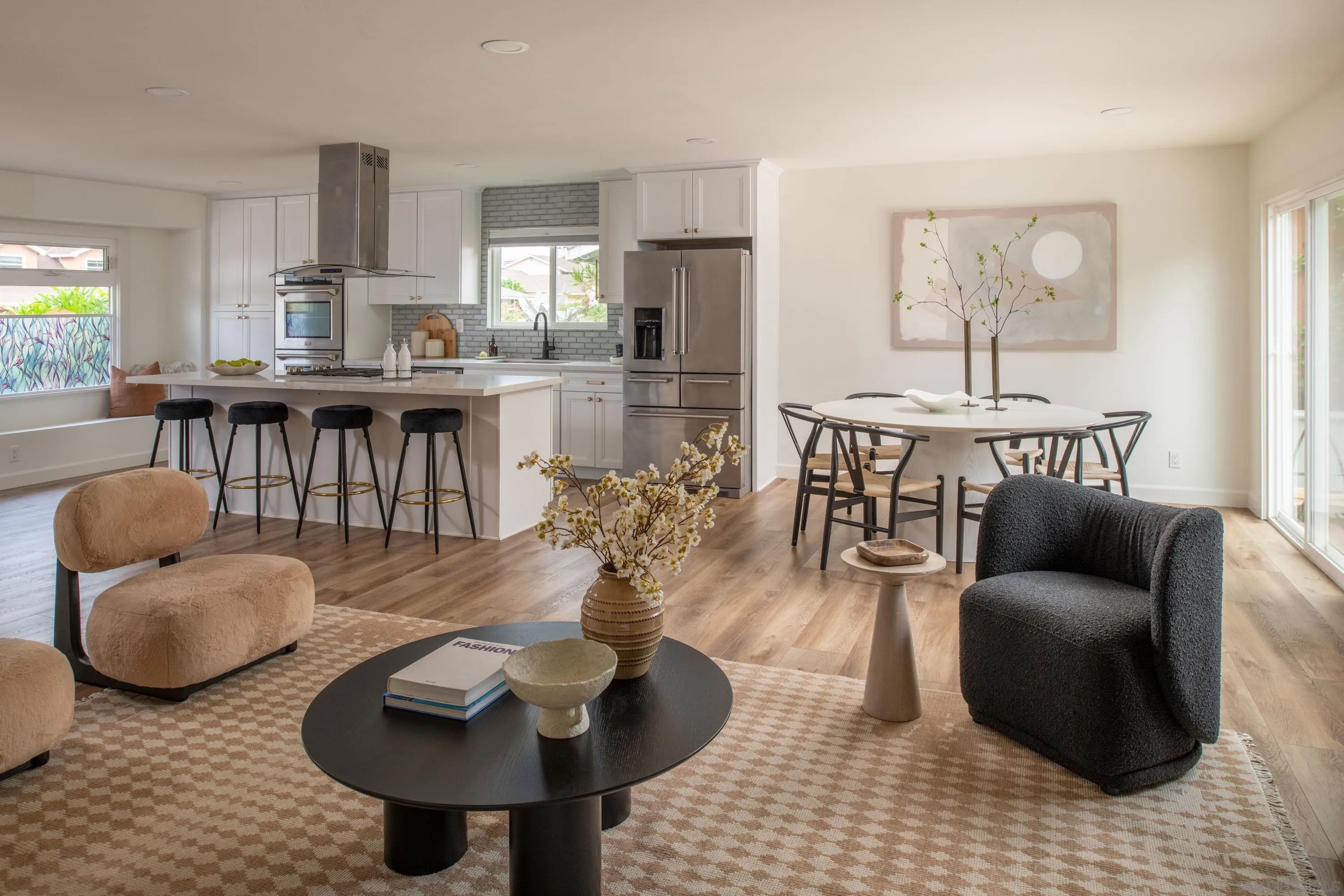 6739 Green Gables Ave