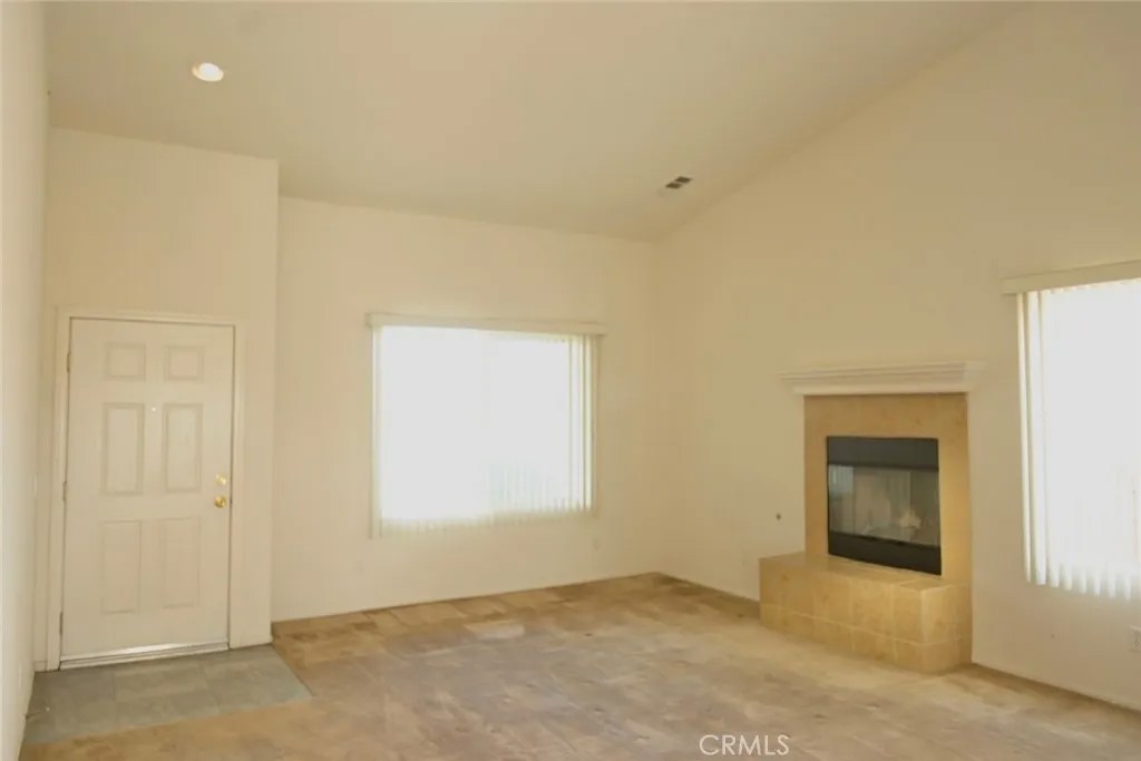 13037 Sunset Canyon