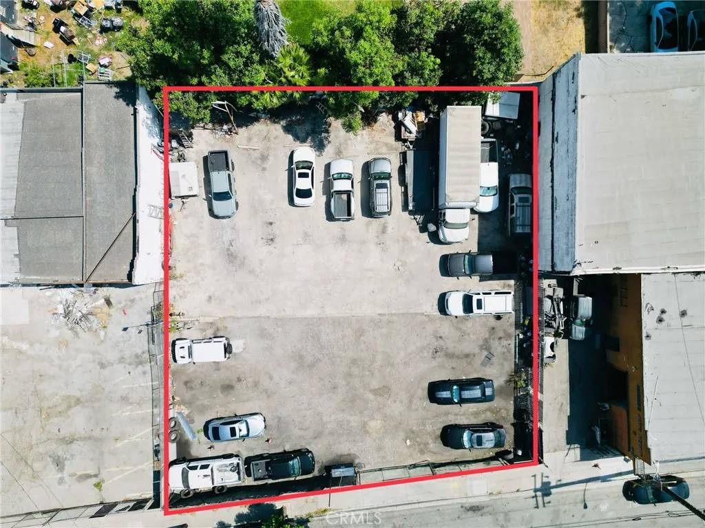 142 S Alameda