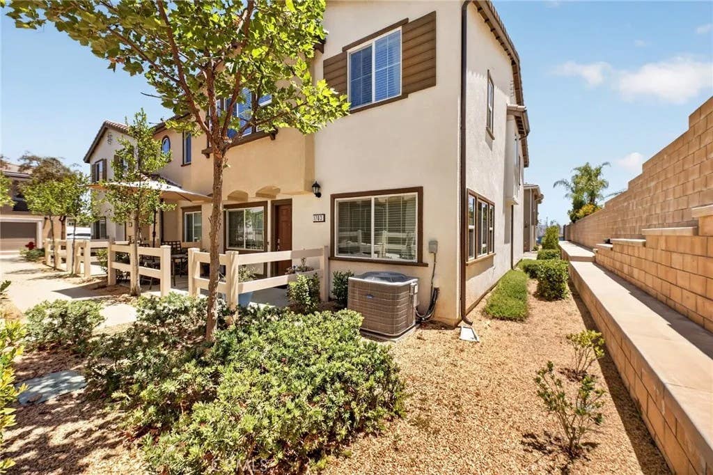 Photo of 28451 Partridge WAY #1703, Murrieta, CA 92563 (MLS # SW26128579)