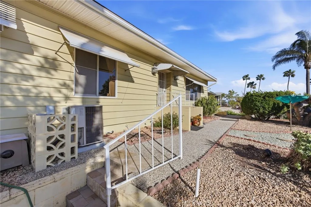 1276 Oasis