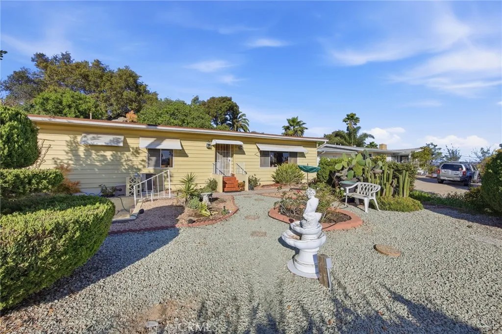 1276 Oasis