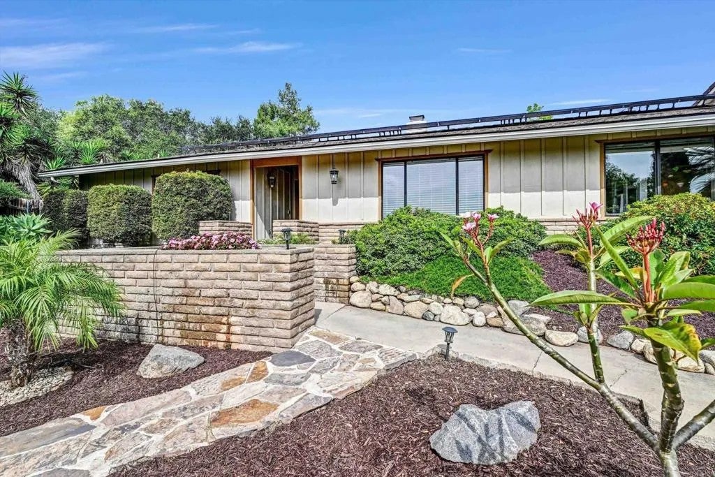 Photo of 3056 Overhill Drive, Vista, CA 92084 (MLS # NDP2608243)
