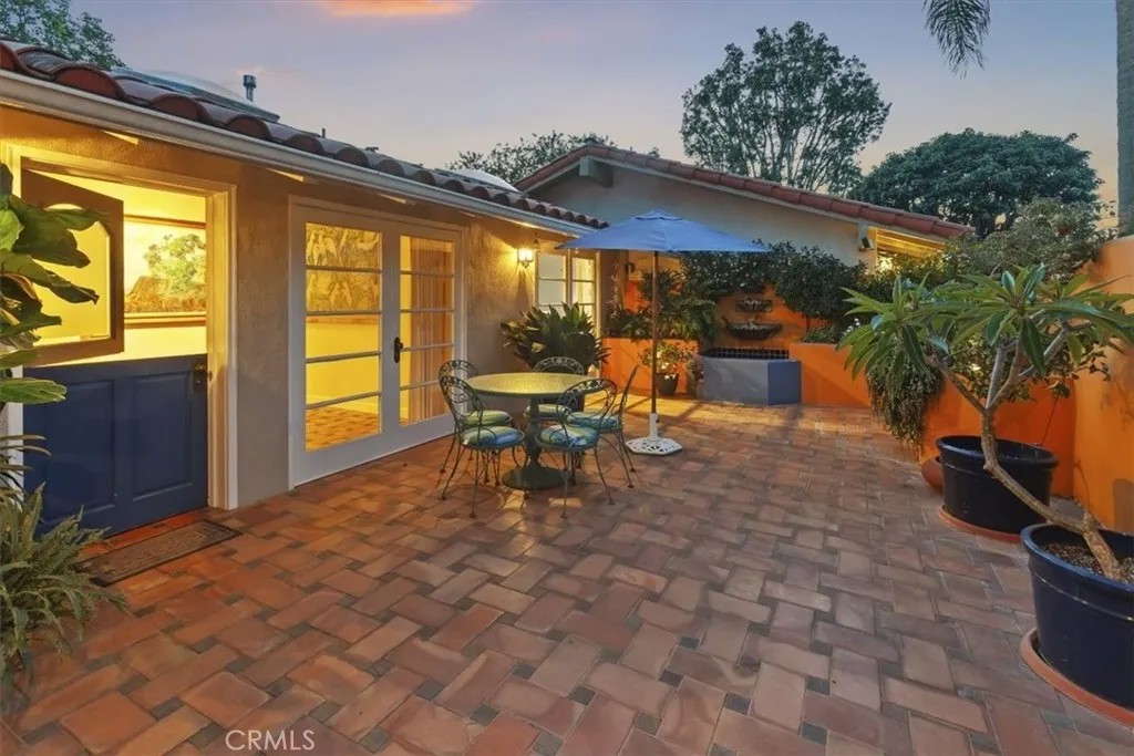537 Vista Grande
