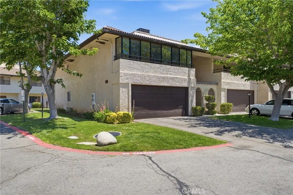 40019 Bluebird Lane
